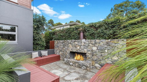 Fernweh - New Castle Holiday 0