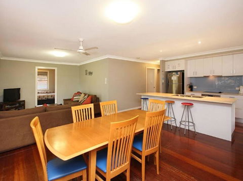 FINLIA AT FLINDERS - New Castle Holiday 4