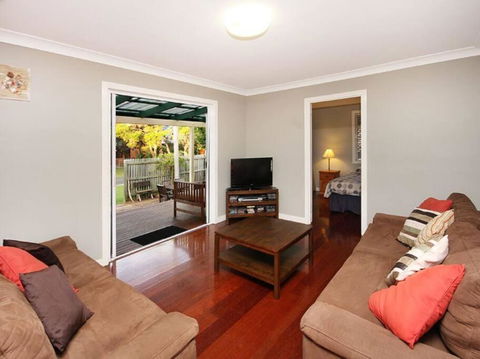 FINLIA AT FLINDERS - New Castle Holiday 2