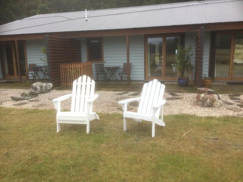 Forest Walks Lodge - New Castle Holiday 3