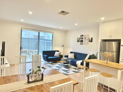 Fully Equipped 3BR-Townhouse - New Castle Holiday 0