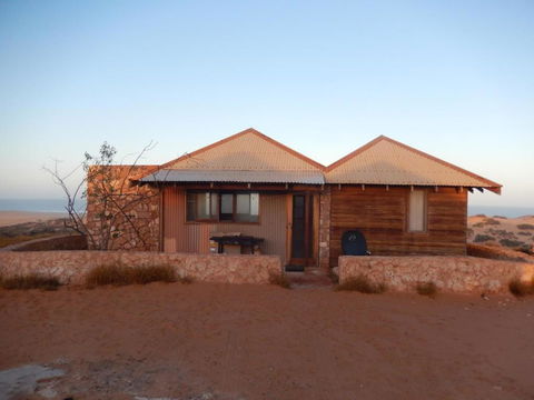 Gnaraloo Station - Homestead - New Castle Holiday 0