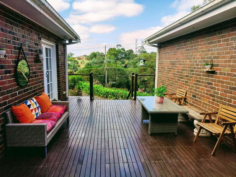 Gorgeous 4-Bedroom House On A Mansion - An Acre Land With Magnificent Pool & Garden - New Castle Holiday 2
