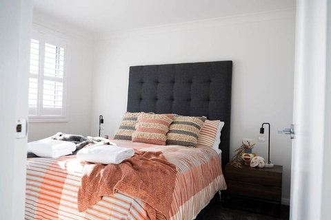 Getaway On Curran - CBD Escape, EV Plug, Firepit - New Castle Holiday 1