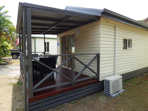 Grassy Head Holiday Park - New Castle Holiday 4