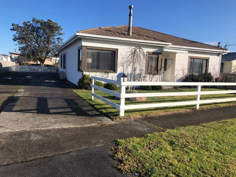 Guesthouse On Grant Street - New Castle Holiday 2