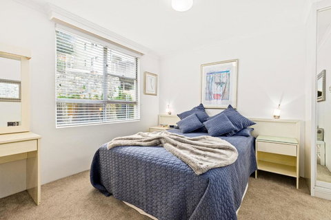 HENRY12 Self- Catering - New Castle Holiday 3