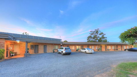 Hilldrop Motor Inn - New Castle Holiday 0