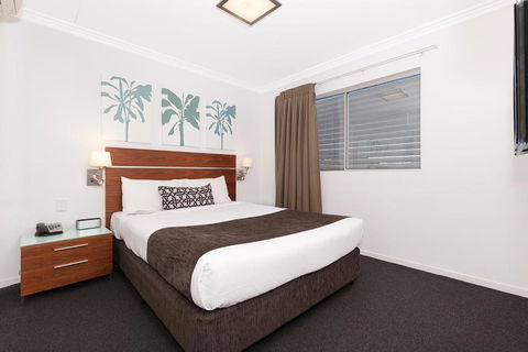 Hotel Chino - New Castle Holiday 1