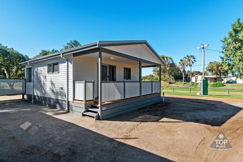 Horrocks Beach Caravan Park - New Castle Holiday 1