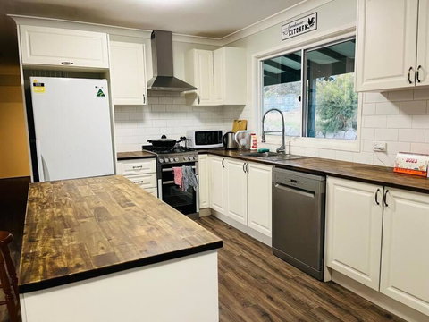 Hunter Village - New Castle Holiday 3