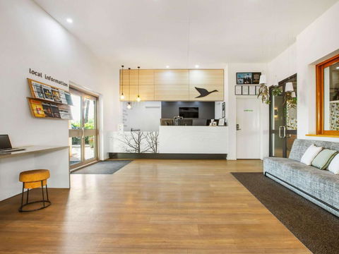 Ibis Styles Karratha - New Castle Holiday 1