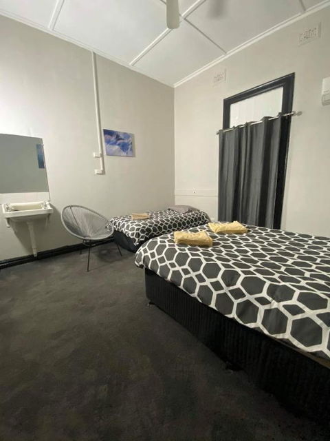 Imperial Hotel Coonabarabran - New Castle Holiday 2