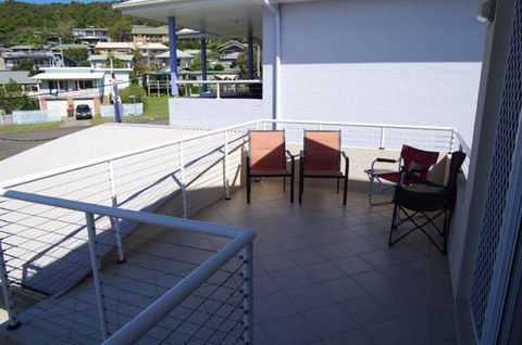 Adrift, 5B Scott Street - New Castle Holiday 2