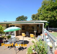 Affordable Gold City Motel - New Castle Holiday