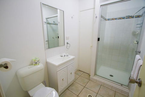 Agnes Palms Accommodation - New Castle Holiday 1