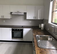Airlie Getaway Unit 2 - New Castle Holiday