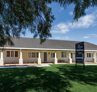 Albany Holiday Units - New Castle Holiday