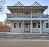 Albury Suites - Waterstreet - New Castle Holiday
