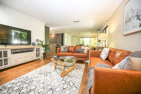 Alderwood - New Castle Holiday 0