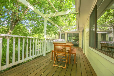 Alderwood - New Castle Holiday 3