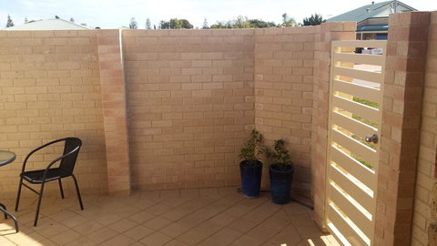 Alexander Drive B & B - New Castle Holiday 3