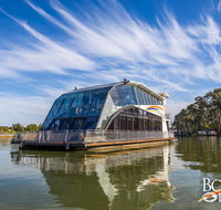 All Seasons Houseboats - New Castle Holiday