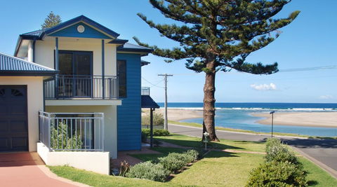 Allure - On Seven Mile Beach Gerroa - New Castle Holiday 0