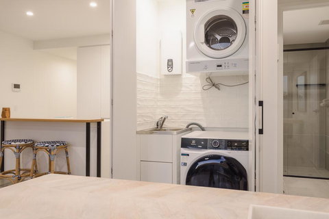 Allure Mooloolaba - New Castle Holiday 1