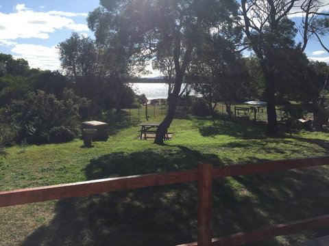 Alluvion Beach Cottage - New Castle Holiday 1