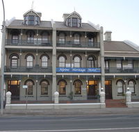 Alpine Heritage Motel - New Castle Holiday