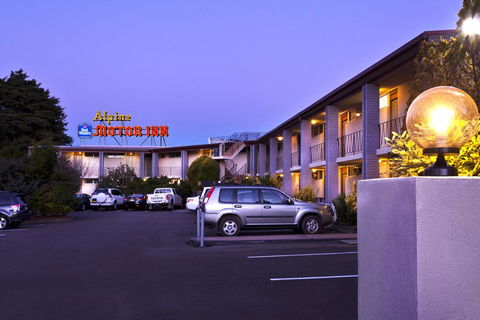 Alpine Motor Inn - New Castle Holiday 0