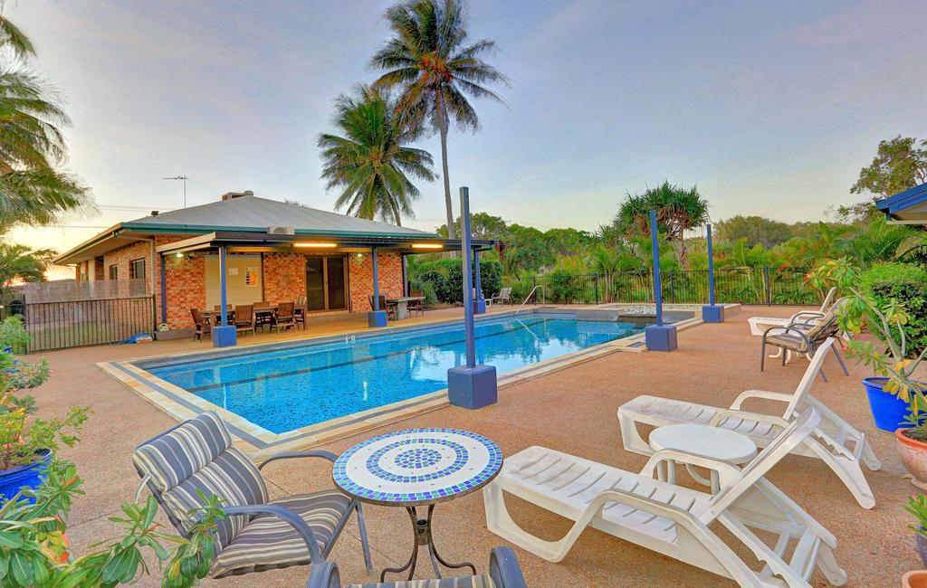 Alva QLD New Castle Holiday