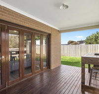 Alyxia Escape 15 - New Castle Holiday