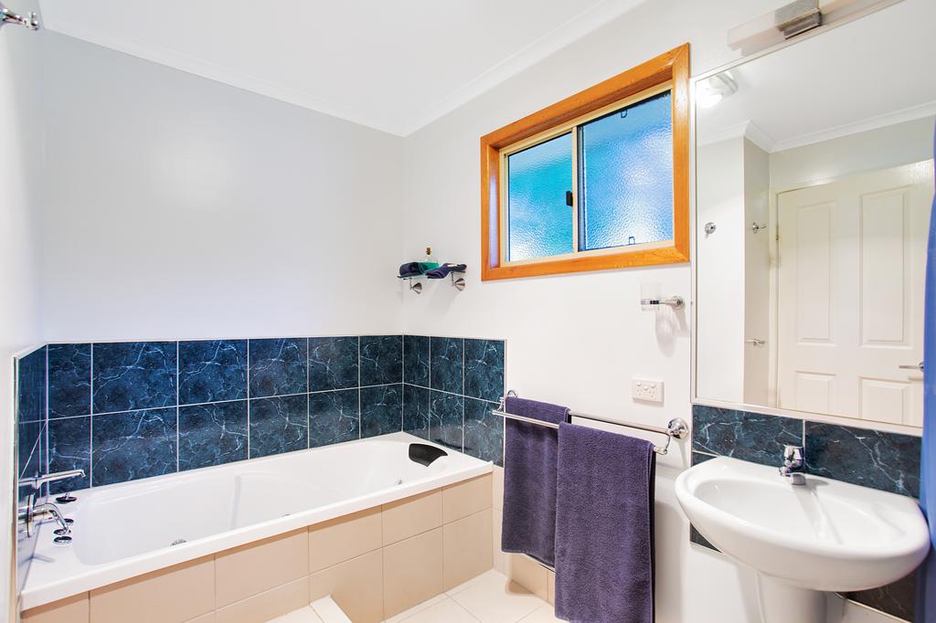 Dagun QLD New Castle Holiday