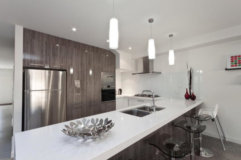 Amaroo - New Castle Holiday 2