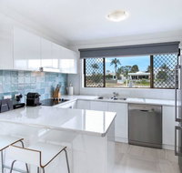 Amazing Modern Apartment on the Canal - New Castle Holiday