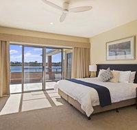 Ana Mandara Luxury Bed  Breakfast - New Castle Holiday