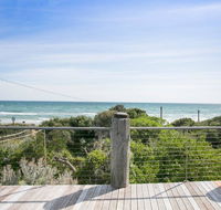 Anchor Beachfront Retreat - New Castle Holiday