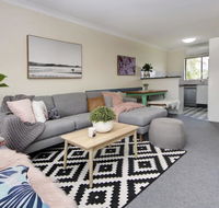 Anchored at South West Rocks - New Castle Holiday