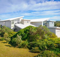 Anchors Beach House - New Castle Holiday