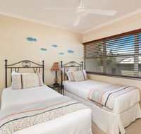 Andari Holiday Apartments - New Castle Holiday