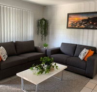 Andergrove Home with a Garden View-Wi-fi  Netflix - New Castle Holiday