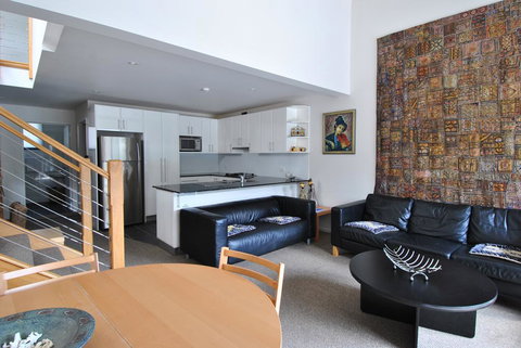 Angala 2 - New Castle Holiday 3