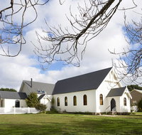 Angel Place Robertson - New Castle Holiday