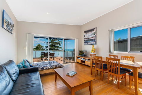 Angourie Blue Unit 2 - New Castle Holiday 3