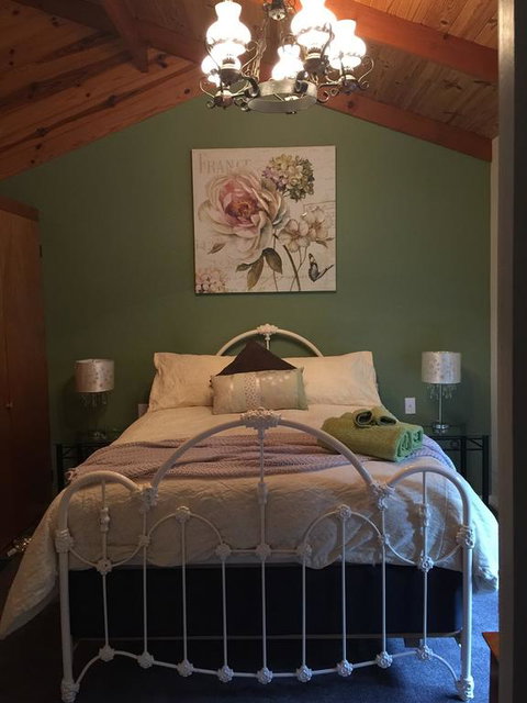 Annabells - New Castle Holiday 1