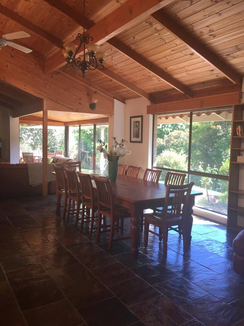 Annabells - New Castle Holiday 2