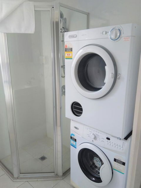 Apartments On Chapman - New Castle Holiday 3