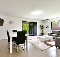 Apex Park Holiday Apartments - New Castle Holiday